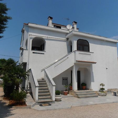 Apartment Dragica Malinska Exteriér fotografie